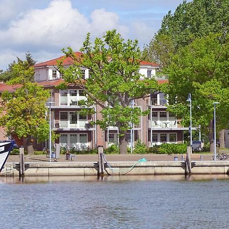 Hafennahe Penthousewohnung Mit Meerblick - Hafenresidenz Lauterbach Fewo 2-7 Exterior foto